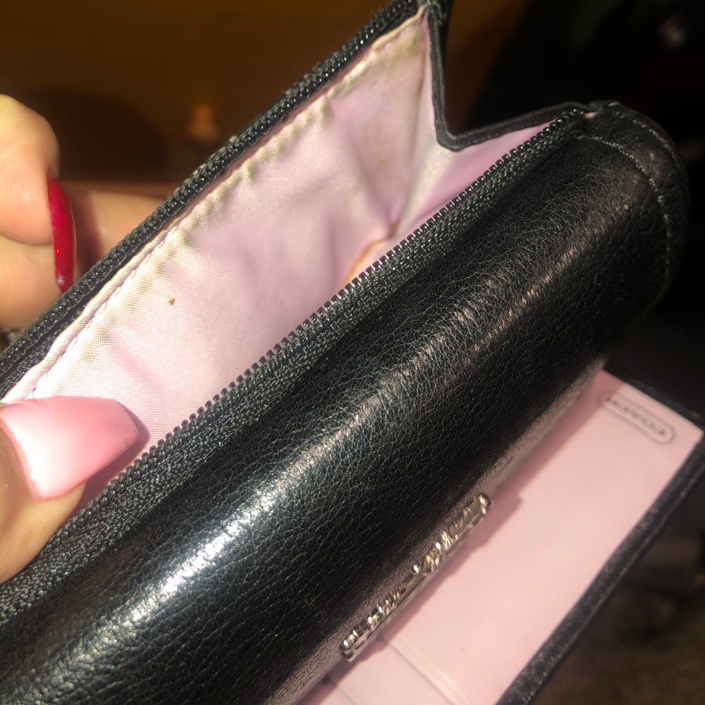 Coach Wallet - Picture 5 of 6